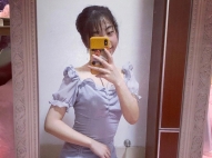 阿彩小肉女  條件 161/46/C/24歲  前凸後翹的身材 特別明顯