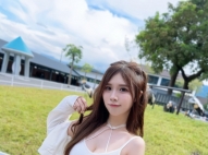 柔柔  163.E.47.22歲  超白淨的大E奶學妹 整個就是女朋友的感...