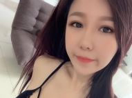 狄小娜 163.47.D奶.25歲 大奶超淫蕩，嫺熟的口技讓你體驗人...