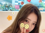單身小姐姐很好撩 彩潔 161 45/C/24歲 有女友FU 短期兼職 69姿...