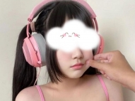 芙蓉 158.48.E+.24歲 兜不住的爆乳正妹  凹凸有致   水嫩嫩的...
