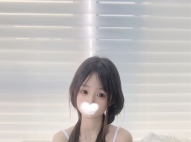 卡希 158.42.C.18歲 甜美系正妹 清純自然美  床上會變成小奶...