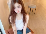 新妹清純學生 喵喵 154cmC奶20歲 類型：甜美 可愛  第一次下海