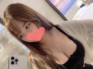 潔兒：162-E-48-23歲   美胸美尻控們看過來 今天有位超美正...